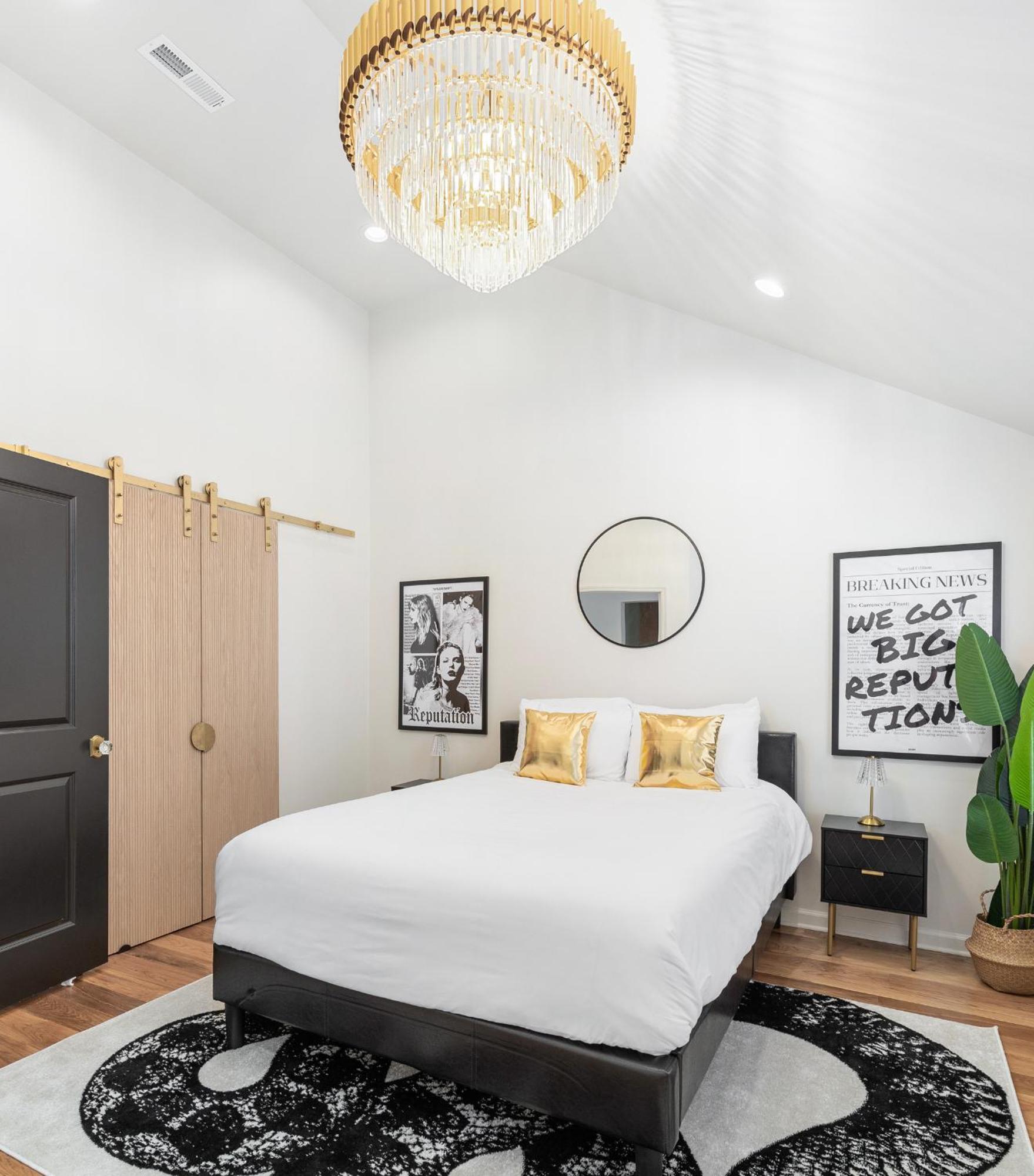 Taylor Swift Eras Inspired Home-10 Min To Broadway ناشفيل المظهر الخارجي الصورة